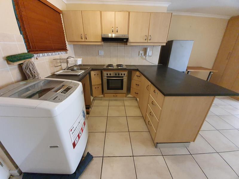 To Let 2 Bedroom Property for Rent in Salt River Western Cape